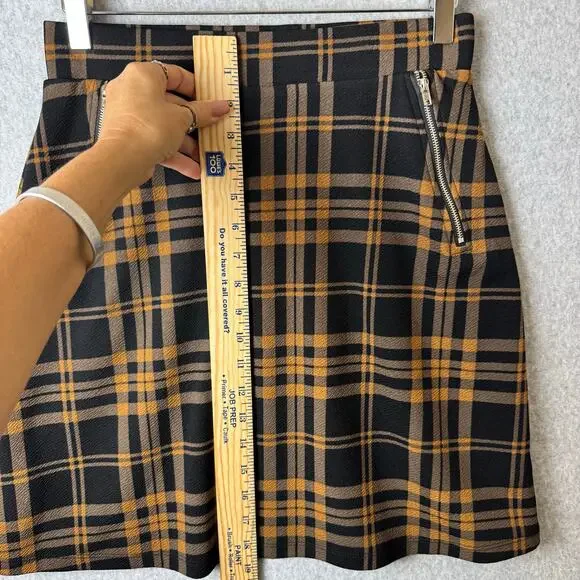 Le lis Plaid Mini Skirt Womens Size Small Academia Preppy Punk Goth Yellow Black - Picture 7 of 13